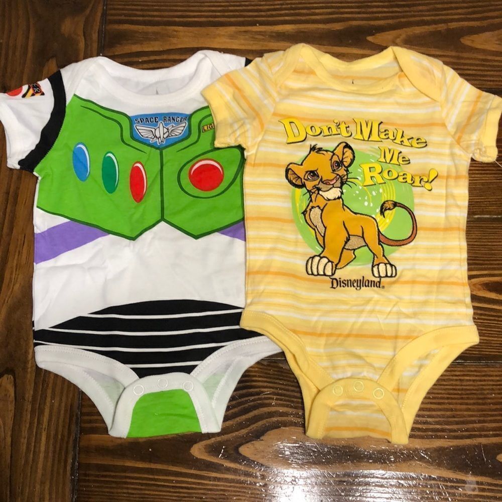 NWT 2 Disney 3m Baby Onesies, Buzz Lightyear and Lion King